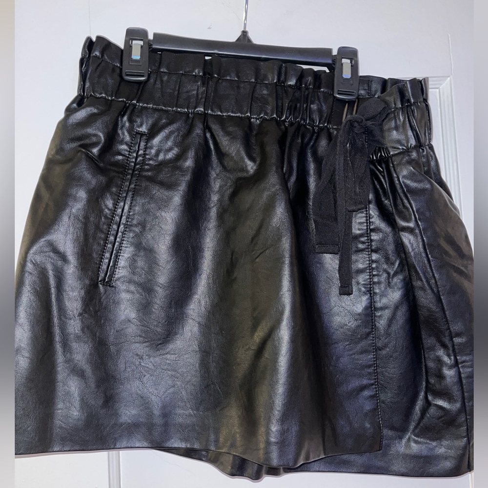 Jolt black vegan leather wrap skirt. Size L.